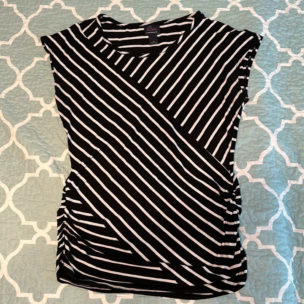 Maternity top